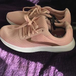 Athletic memory foam women shoes size 9 1/2